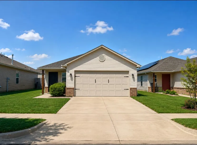 11701 Casey Drive, photo 1 of 12